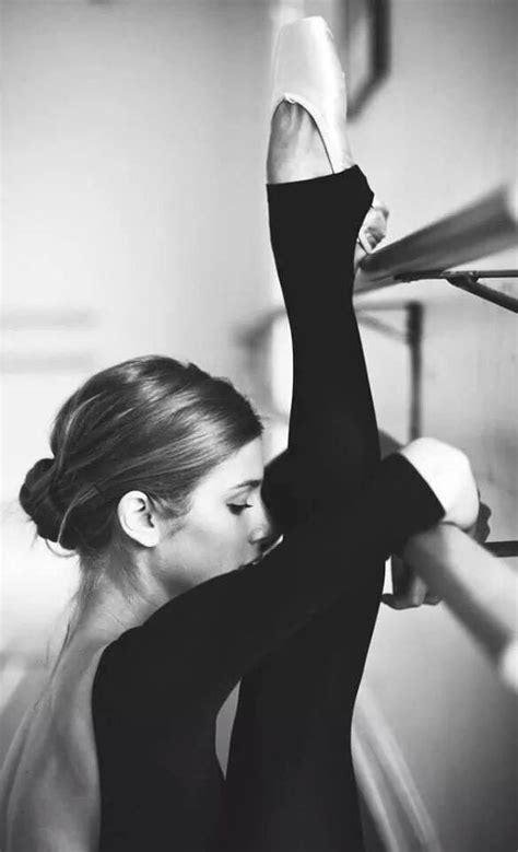 Pin By Valerie Wren On Black And White Ballet Beauty Dance