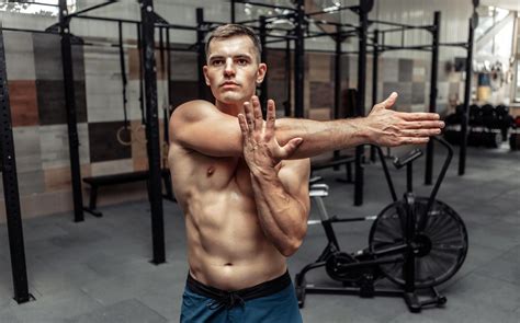 The Best 15 Arm And Upper Body Stretches Before A Workout TrendRadars