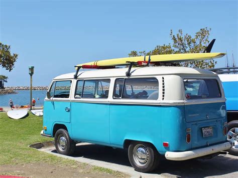 Iconic Surf Cars That Make Us Happy Vw Bus T2