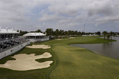 How Much Does It Cost To Play The Blue Monster At Trump National Doral