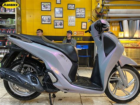 30 mẫu dán xe SH màu xám xi măng hot nhất