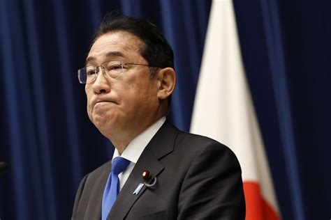 Fumio Kishida Se Dispone A Dimitir Como Primer Ministro De Japón Tras