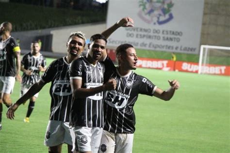 A Gazeta Rio Branco humilha no 1 tempo e goleia a Desportiva no clássico