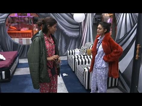 Bigg Boss Live Priyanka Ko Sreejita Ne Tina Dutta And Shalin Ke