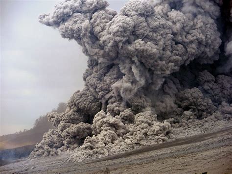 Bildergalerie Pyroklastische Str Me Am Sinabung Vulkane Net Newsblog