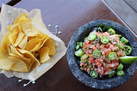 Top Five Restaurants In Boston For Chips Guacamole