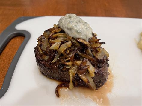 Home alone for a few nights, wanted to treat myself : r/steak