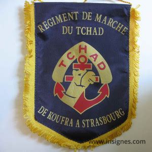 RMT Régiment de Marche du Tchad Fanion tissu Insignes