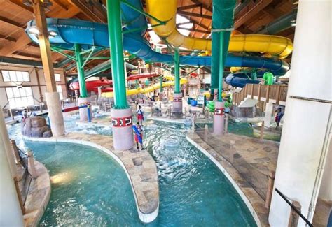 2024 | Resorts with WaterParks and hotels with Water Slides in Kansas City