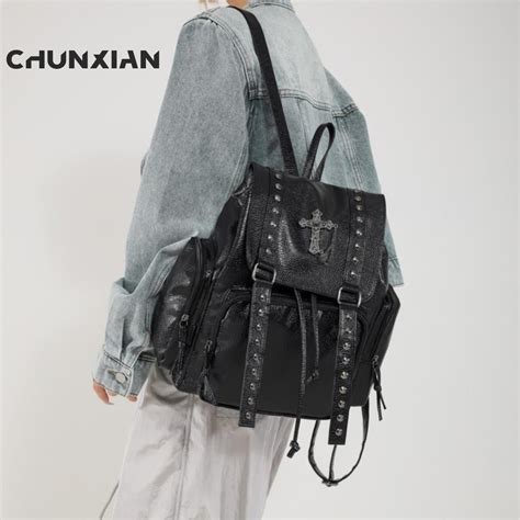 Original Y K Millennium Hot Girl Soft Pia Culture Backpack Dark Skull Cross Iron Chain Commuter