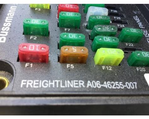 Freightliner M2 106 Fuse Box Oem A0646255007 In Spencer Ia 24492452