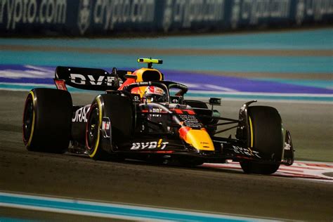 Checo Pérez tercero en Abu Dhabi