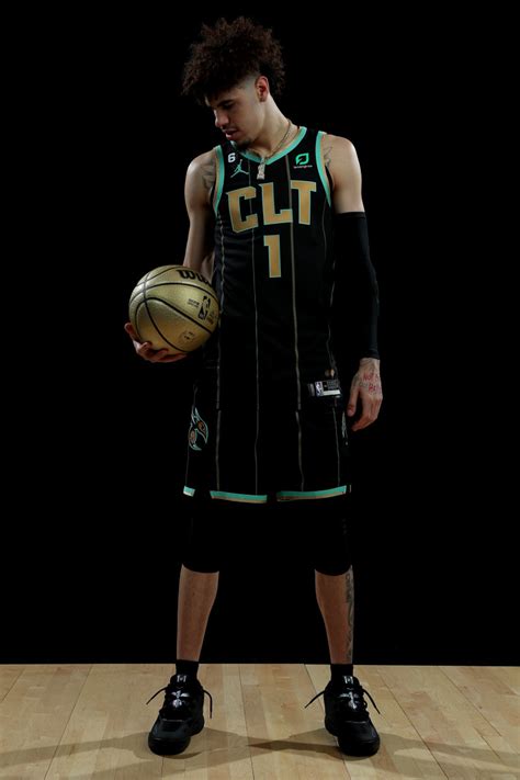 Charlotte Hornets Unveil City Edition Uniforms for 2022-23 Season - Sports Illustrated Charlotte ...