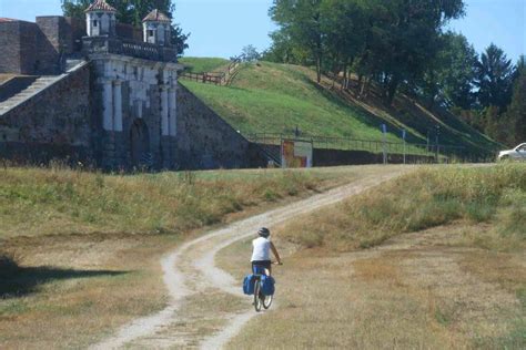 La Via Postumia Dal Friuli Alla Liguria In Bici L Italia Da Est A