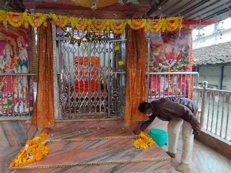 Miscreants Made A Dent In Hanuman Temple Ran Away With Silver