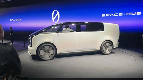 Honda Space Hub Ev Concept Live At Ces Pakwheels Blog