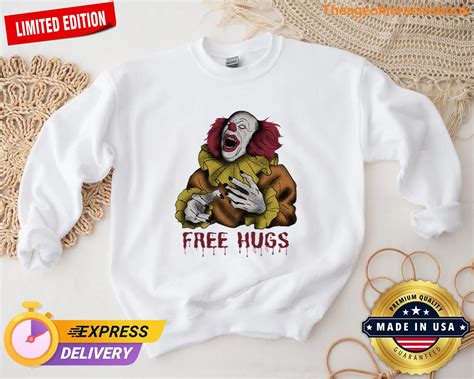 Free Hugs Halloween Evil Killer Scary Clown Laughing Horror T Shirt