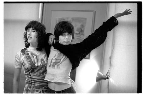 Chrissie Hynde Kate Simon In Malcolm Mclarens Sex Pistols Smoking