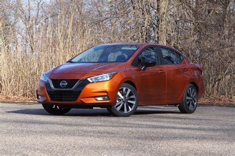 2021 Nissan Versa review: So much for so little - CNET