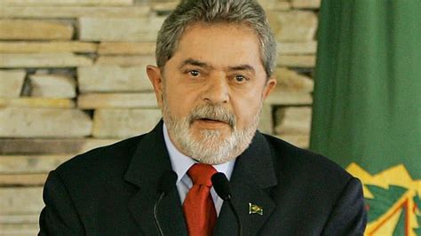 Ministro do STF anula condenações do ex presidente Lula