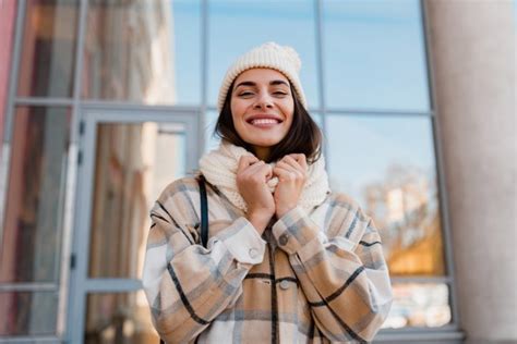 Rekomendasi Jaket Wanita Terbaru Yang Kekinian