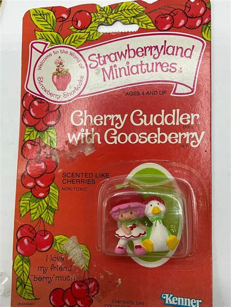 Gorgeous Collectible And Vintage Strawberry Shortcake Strawberryland