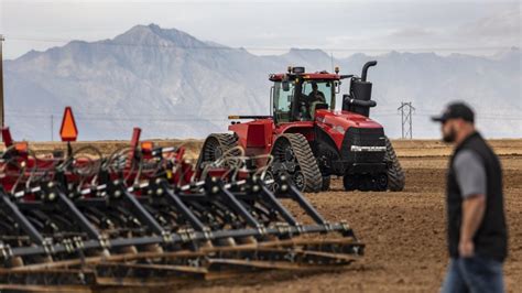 Trattori Tutte Le Novit Su Trattori Motori E Macchine Agricole