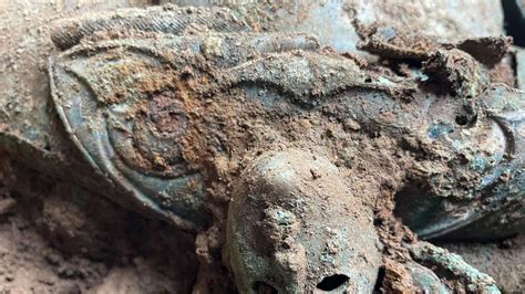 Amateur Arch Ologe St T Auf Jahre Alten Sensationsfund Besitzer