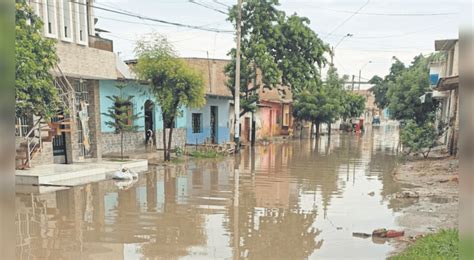 Lluvias en el norte ríos La Leche Piura y Tumbes se desbordaron y