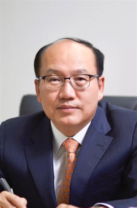 Lx하우시스 초대 대표이사 지낸 한명호 Ceo 선임