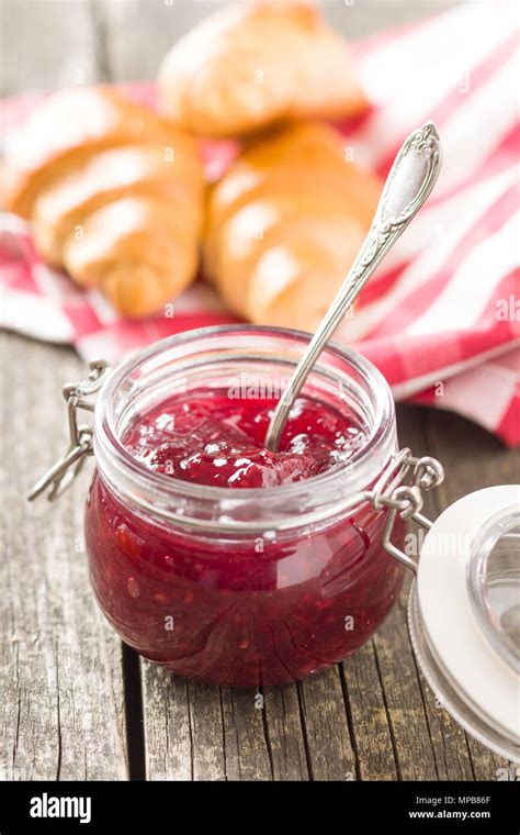 Jam Hi Res Stock Photography And Images Alamy