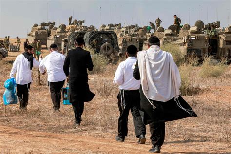 Guerre au Proche Orient En Israël les jeunes ultra religieux