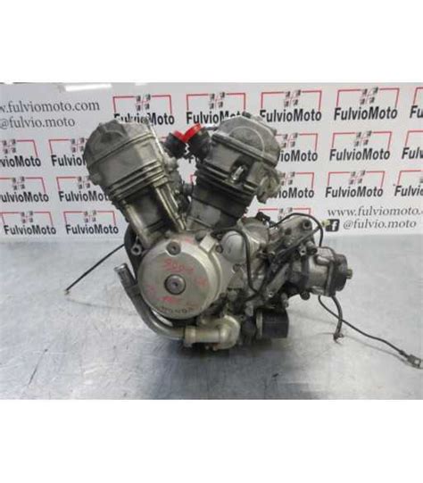 Moteur HONDA DEAUVILLE 650 2000