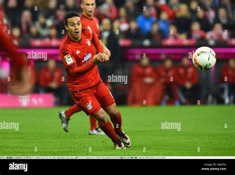 Allianz Arena Thiago Alcantara Hi Res Stock Photography And Images Alamy