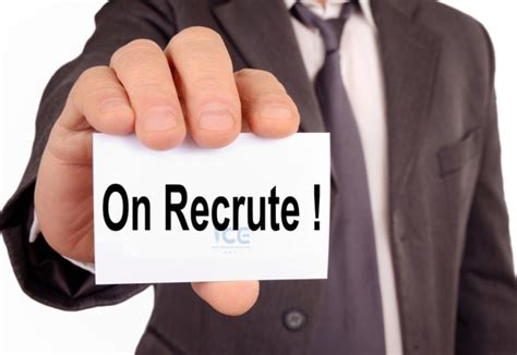 Avis De Recrutement 520 Postes Vacants