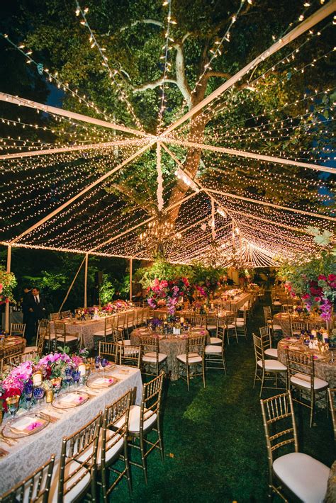 How To Instantly Transform Your Wedding With String Lights Wedding