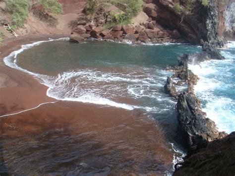 Kaihalulu “red Sand” Beach Hana Hawaii Hikes Red Sand Beach Hawaii Hikes