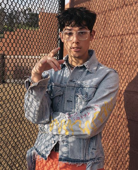 Pin By Maria On PRETTYMUCH Brandon Arreaga Pretty Much Band Pretty Men