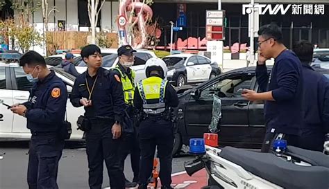 桃園驚見警匪追逐！通緝犯衝撞警車試圖突圍 多名員警受傷 Ftnn 新聞網