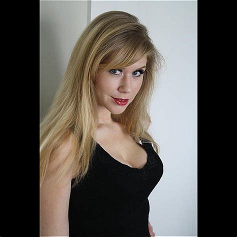 Stream Music From Artists Like The Smokin Hot Babe Lovers IHeart