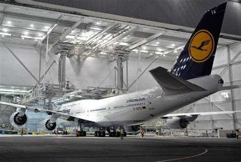 Testflüge Lufthansa Erste Boeing 747 8 Hebt Ab Airliners De