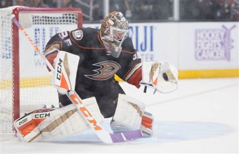 Anaheim Ducks John Gibson Is Learning To Push Back Daily News