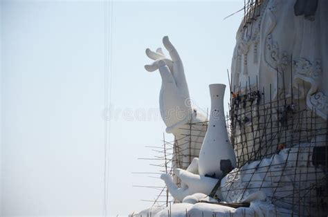 Renovar El Gran Monumento De Quan Yin Y Escultura Tallada Kuan Yin