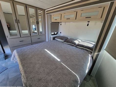 8x41 Destination Trailer For Sale New Forest River Salem Grand Villa