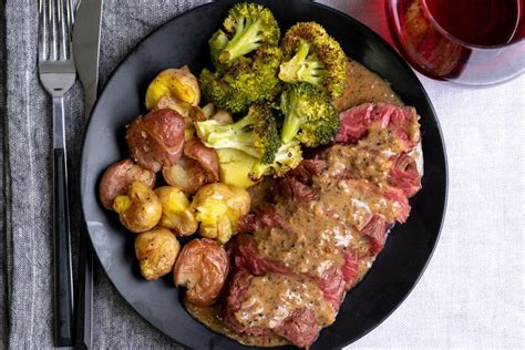 Steak Au Poivre Is A Luxurious Staple Of French Restaurants All Over