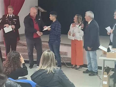 Studenti del De Castro premiati a Terralba con la borsa di studio del ...