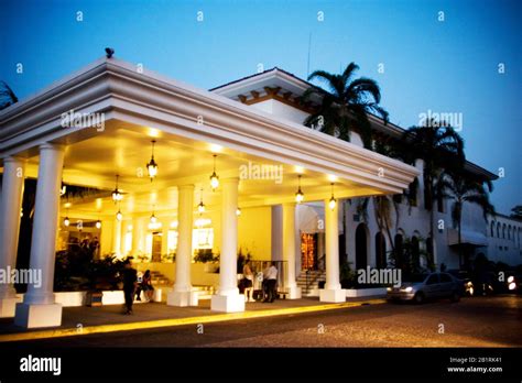 Tropical hotel, Amazônia, Manaus, Amazonas, Brazil Stock Photo - Alamy