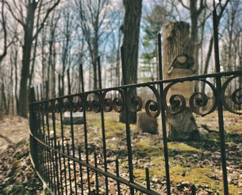 Wisconsin Travel Guide Haunted Places And Unusual Things To