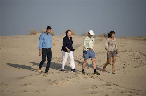 El Encuentro De Pedro S Nchez Y Ngela Merkel En Im Genes Fotos