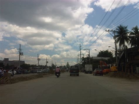 Tandang Sora Avenue road widening « Caught (up) in traffic